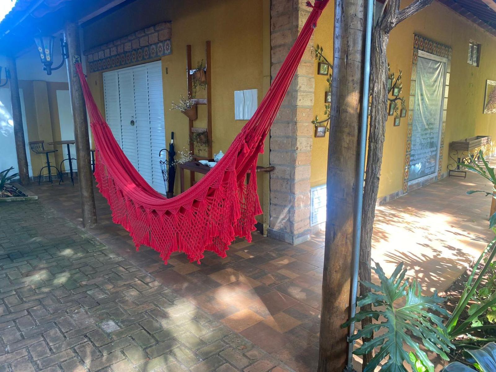 Hotel Pousada Chale Das Flores Sertãozinho Exteriör bild